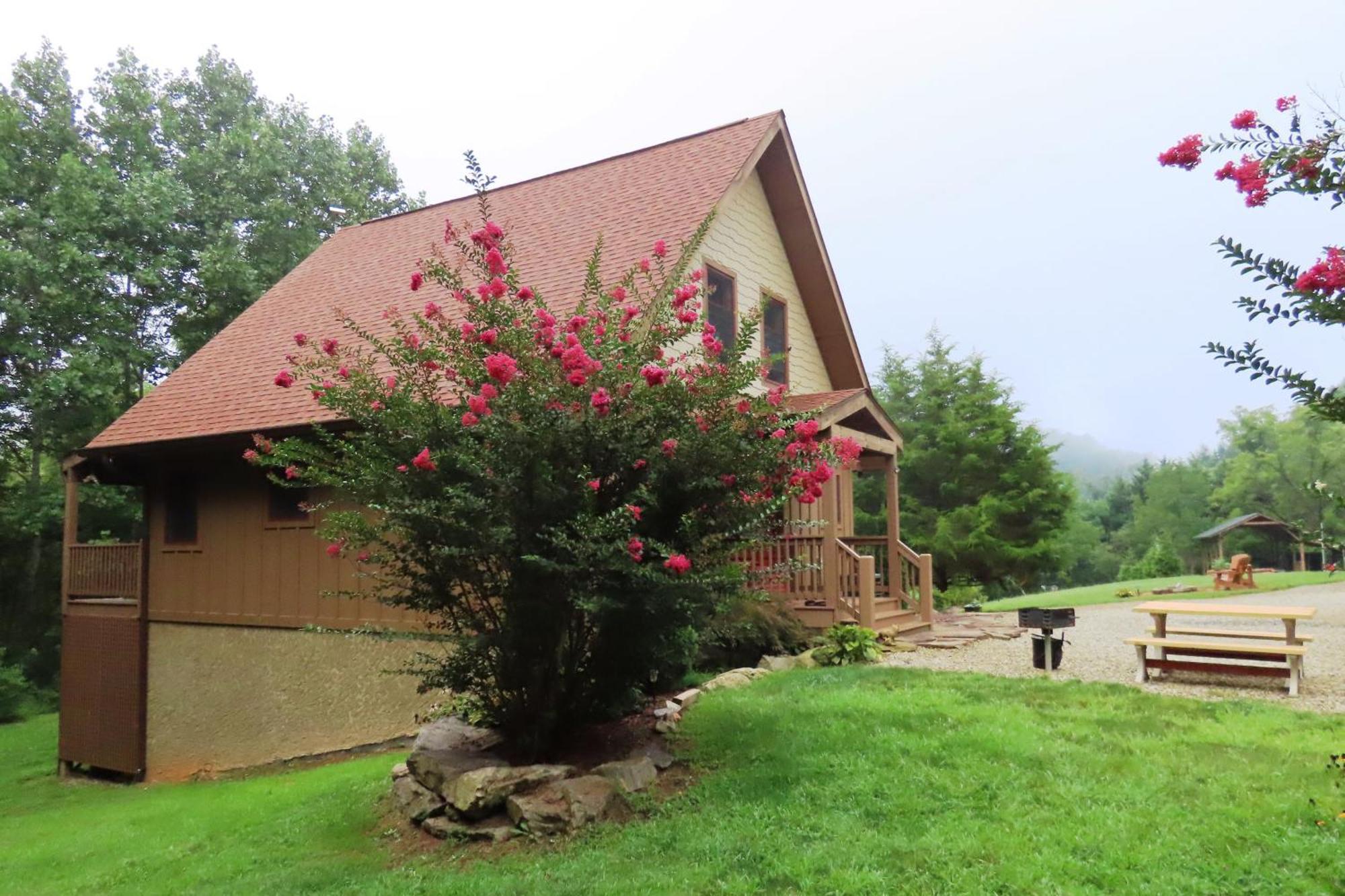 Scenic Fox Ridge Cabin On 4 Acres With Hot Tub! Whittier エクステリア 写真